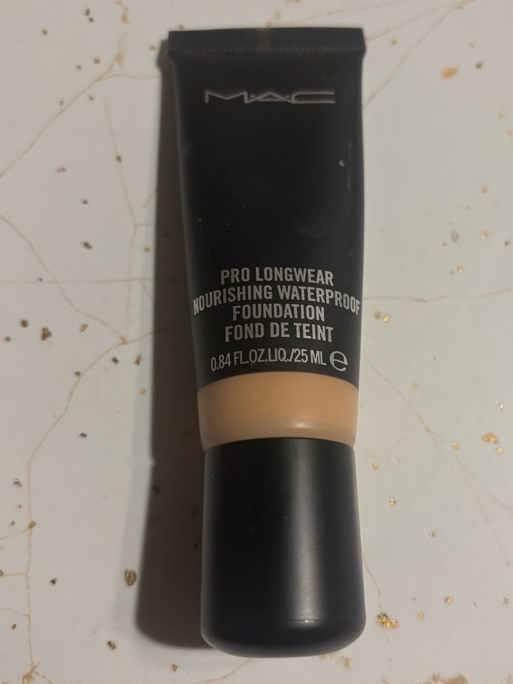 MAC Cosmetics Pro Longwear Nourishing Waterproof Foundation NW30